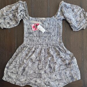 New with tags Roxy Barefoot Babe navy and white off the shoulder romper